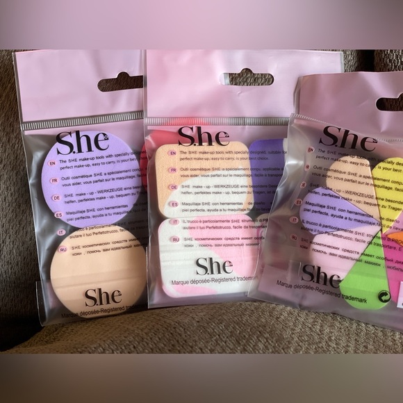 Beauty Blenders, Bundle of 5 Packages (Total of 24 Sponges) - Picture 15 of 16